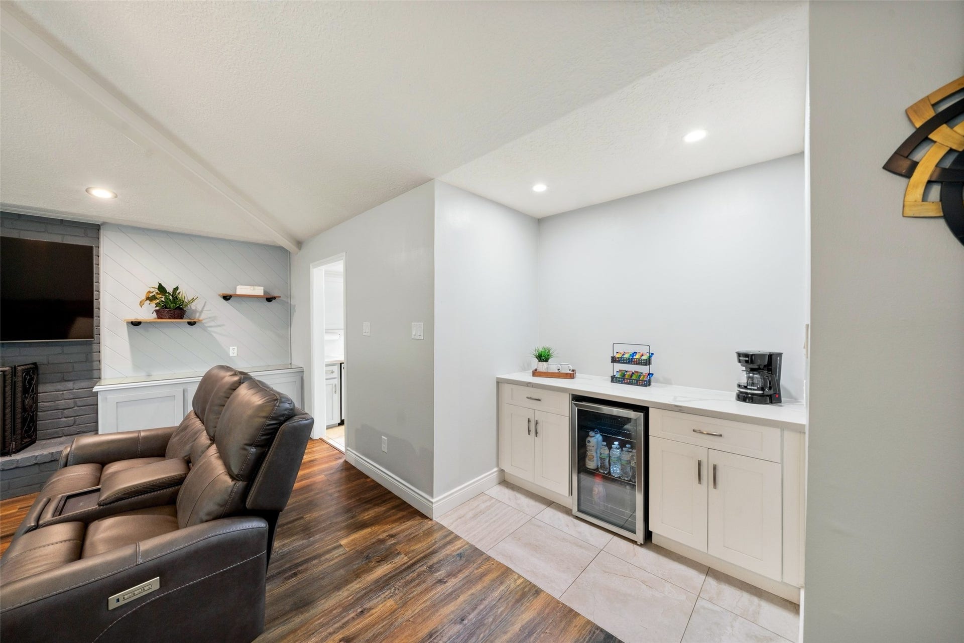 15126 Carols Way Drive, Houston, TX 77070 15126 Carols Way Drive, Houston, TX 77070