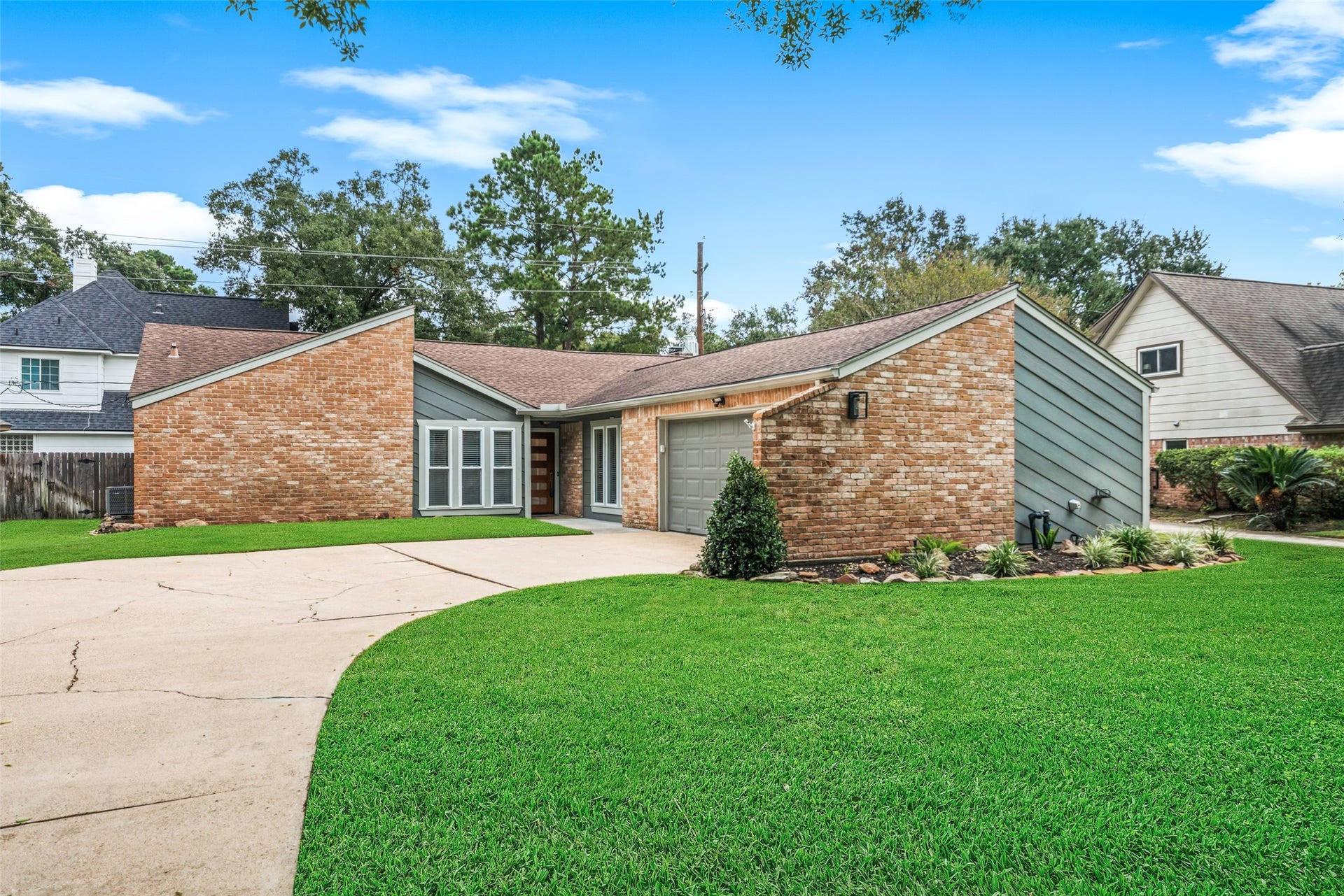 15126 Carols Way Drive, Houston, TX 77070 15126 Carols Way Drive, Houston, TX 77070