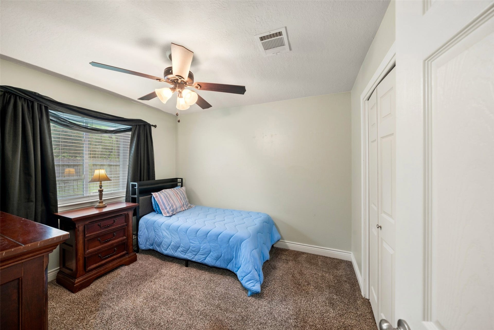 15126 Carols Way Drive, Houston, TX 77070 15126 Carols Way Drive, Houston, TX 77070