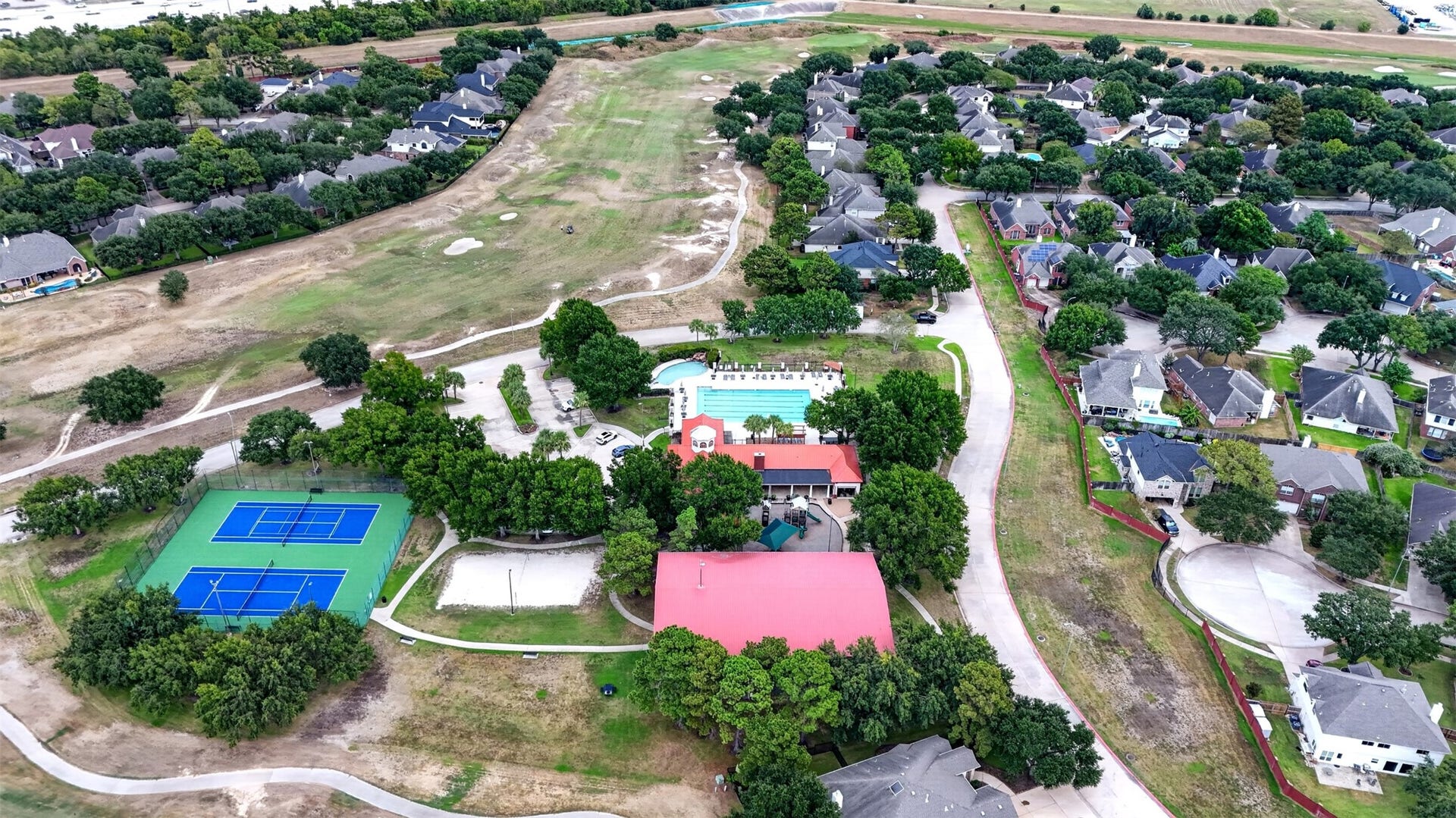 11235 Stoney Meadow Drive, Houston, TX 77095 Additional ariel view of community grounds.