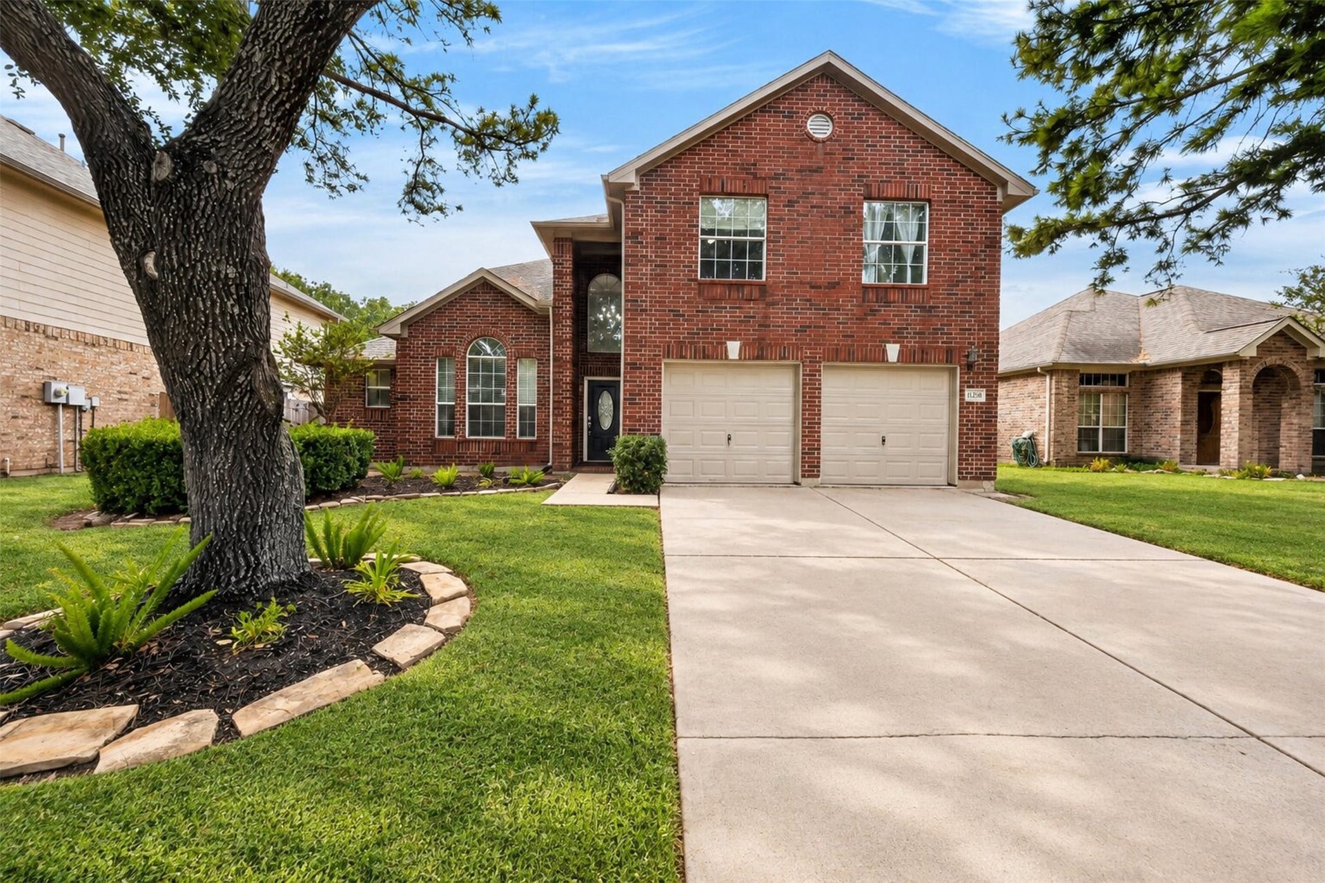 11235 Stoney Meadow Drive, Houston, TX 77095 Welcome Home to your own gated community oasis.