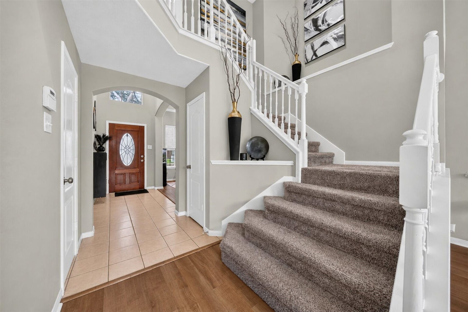 11235 Stoney Meadow Drive, Houston, TX 77095 Wrap around stair way.