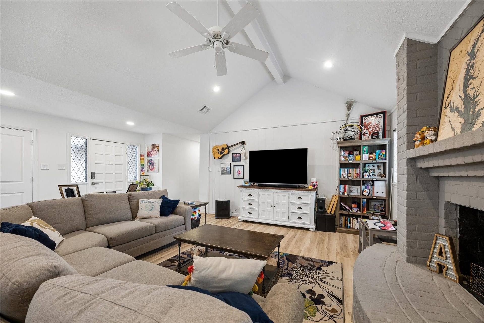 5914 Y Street, Katy, TX 77493 Living areas opened for more seamless flow. Note recessed lighting added throughout home!