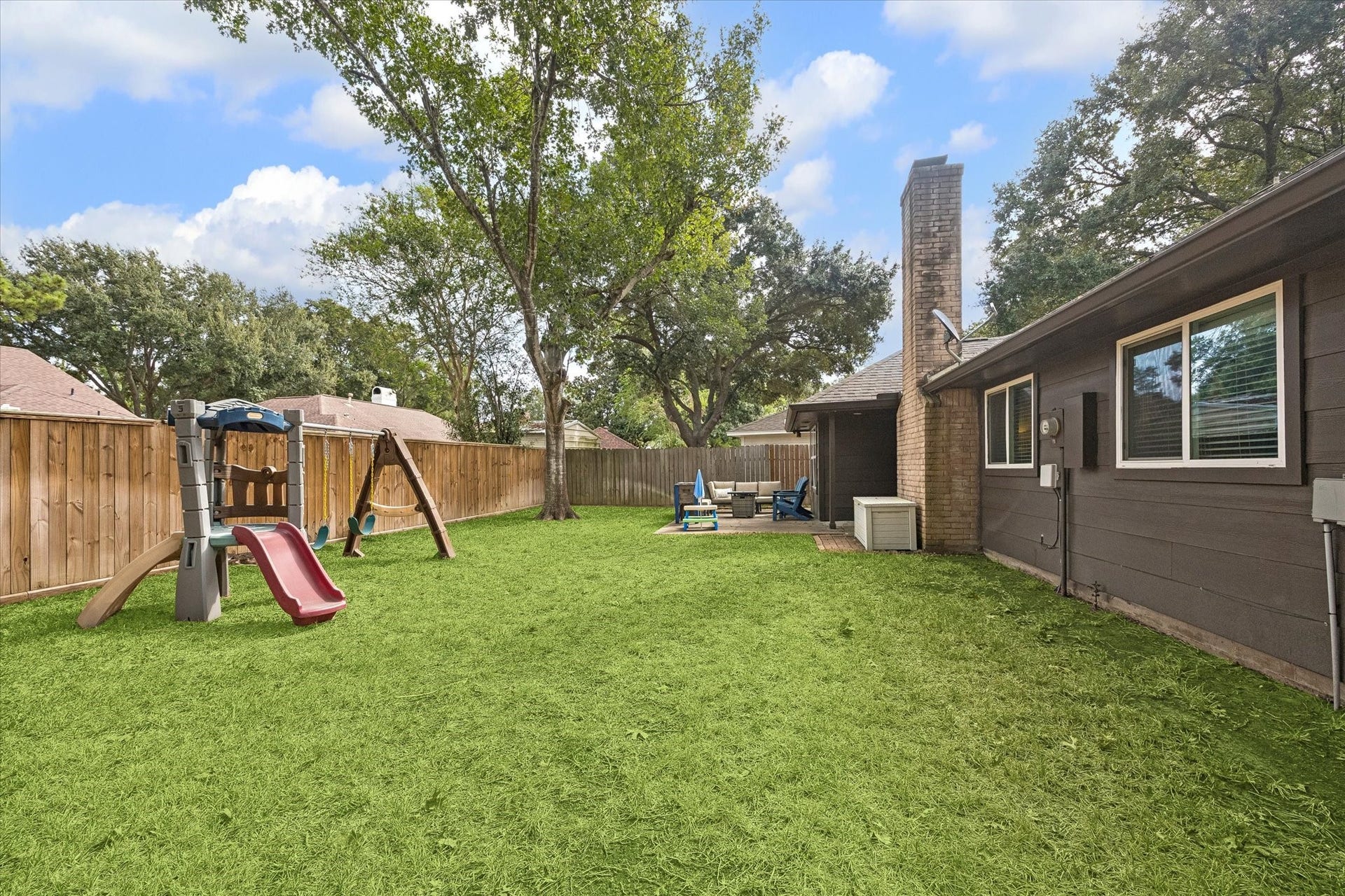 5914 Y Street, Katy, TX 77493 Another view of large yard with mature trees & back portion of fencing replaced.
