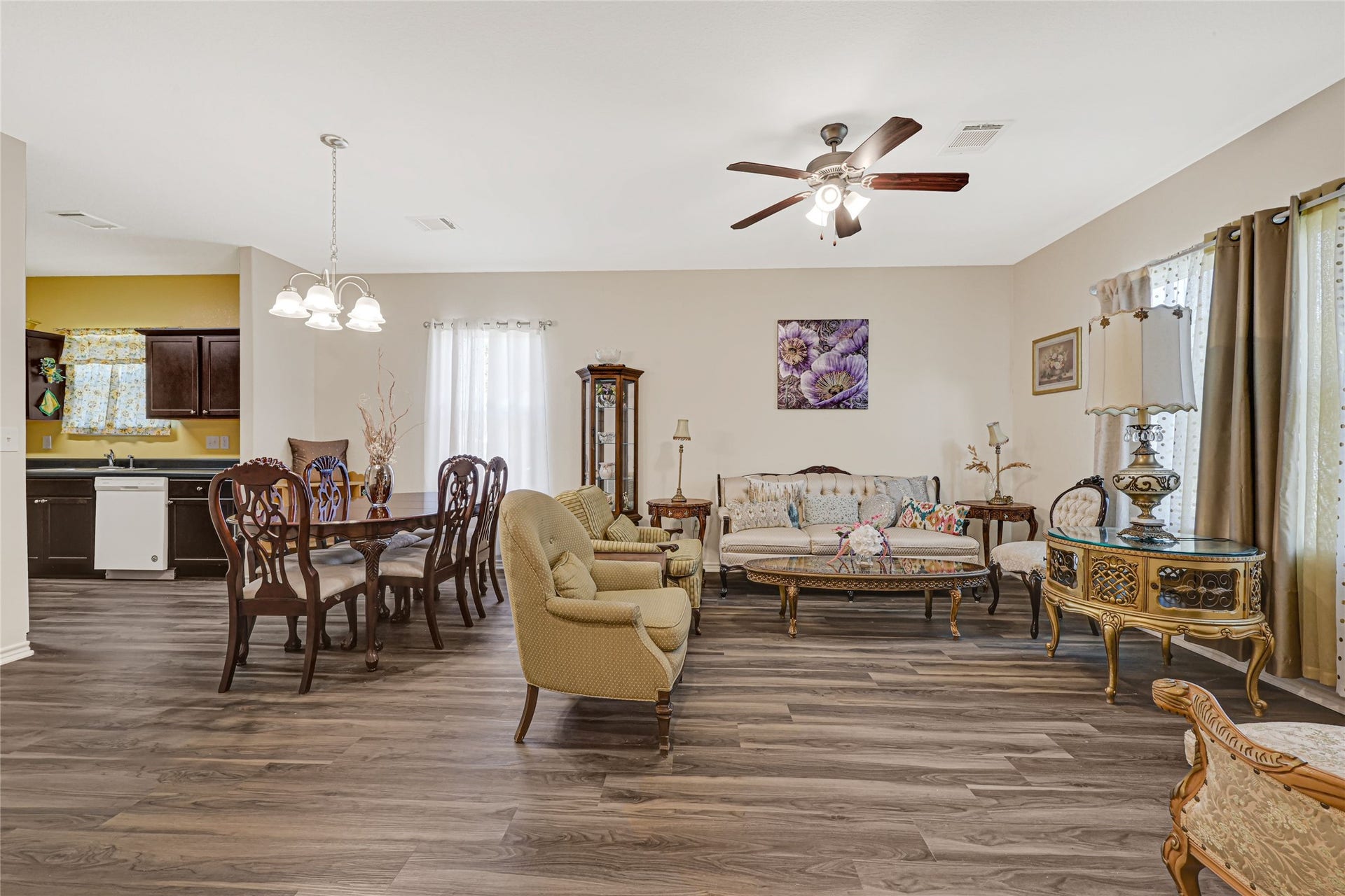 7622 Touchstone Street, Houston, TX 77028 7622 Touchstone Street, Houston, TX 77028