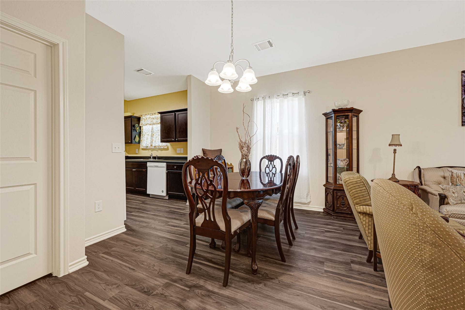 7622 Touchstone Street, Houston, TX 77028 7622 Touchstone Street, Houston, TX 77028