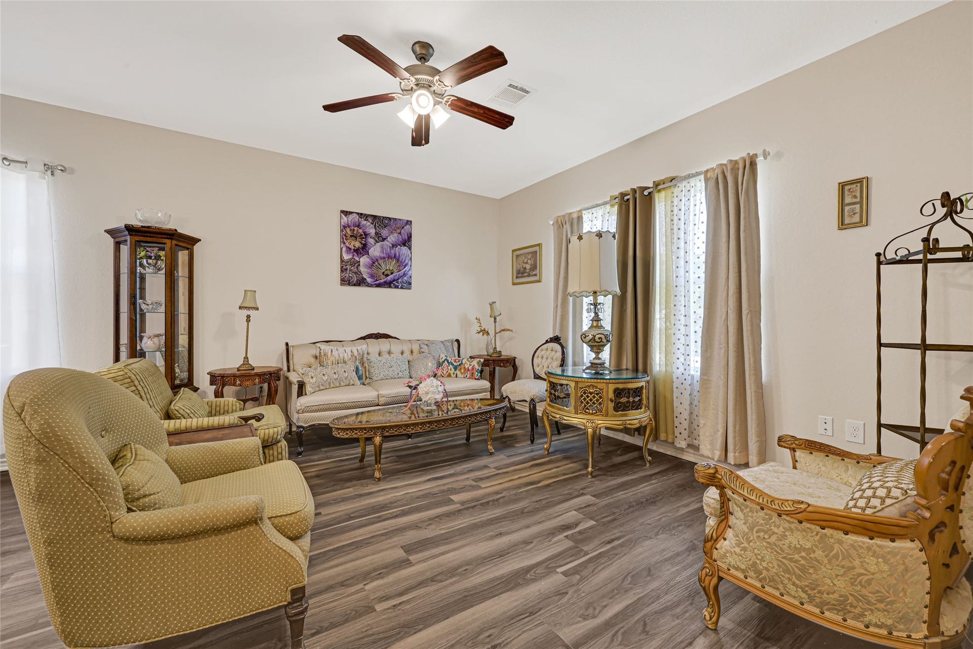 7622 Touchstone Street, Houston, TX 77028 7622 Touchstone Street, Houston, TX 77028