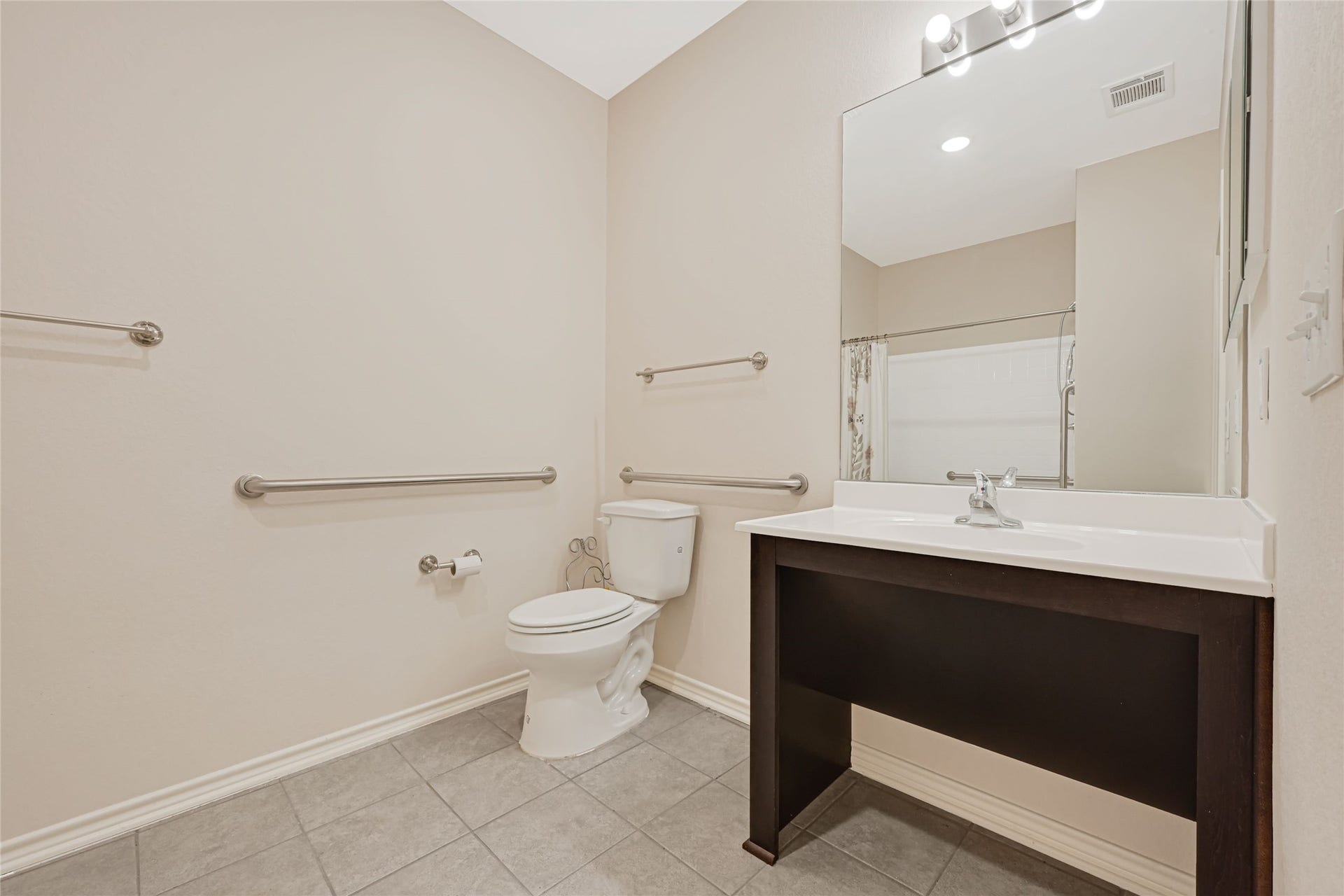 7622 Touchstone Street, Houston, TX 77028 7622 Touchstone Street, Houston, TX 77028