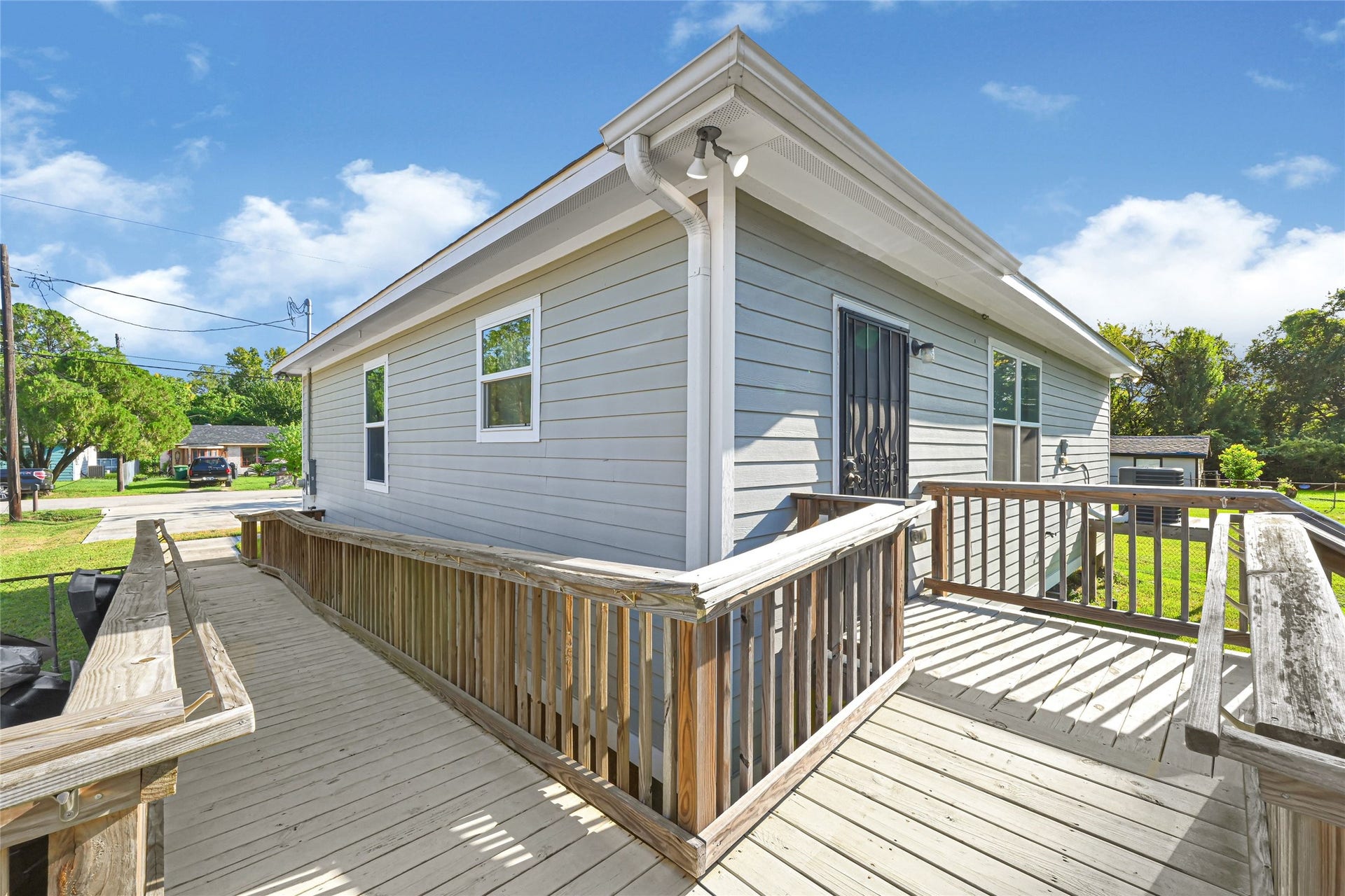 7622 Touchstone Street, Houston, TX 77028 7622 Touchstone Street, Houston, TX 77028