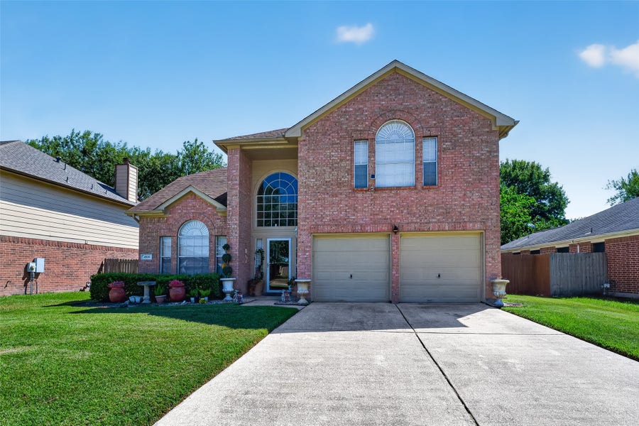 Property photo for 4506 Osage Drive, Baytown, TX