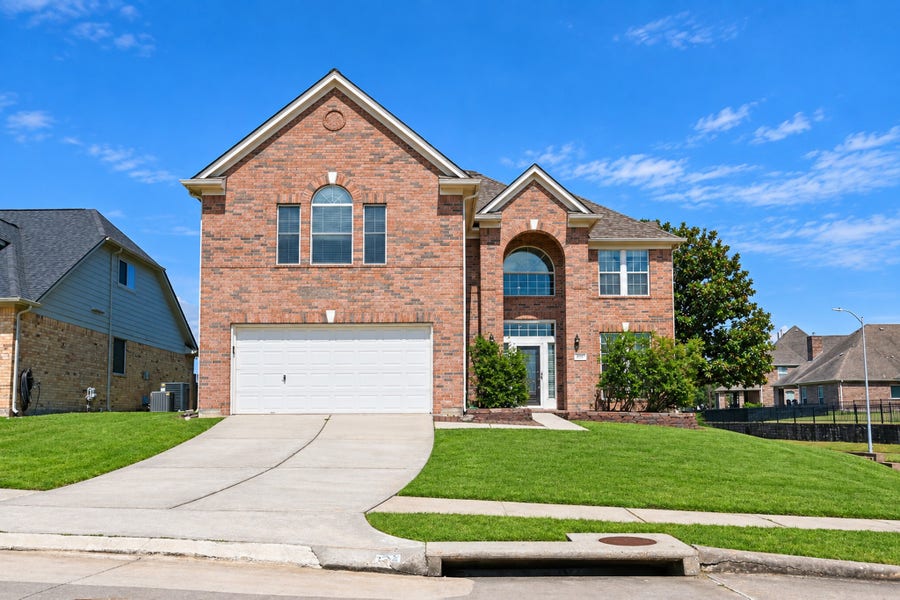 Property photo for 122 Marina Oaks Drive, Kemah, TX