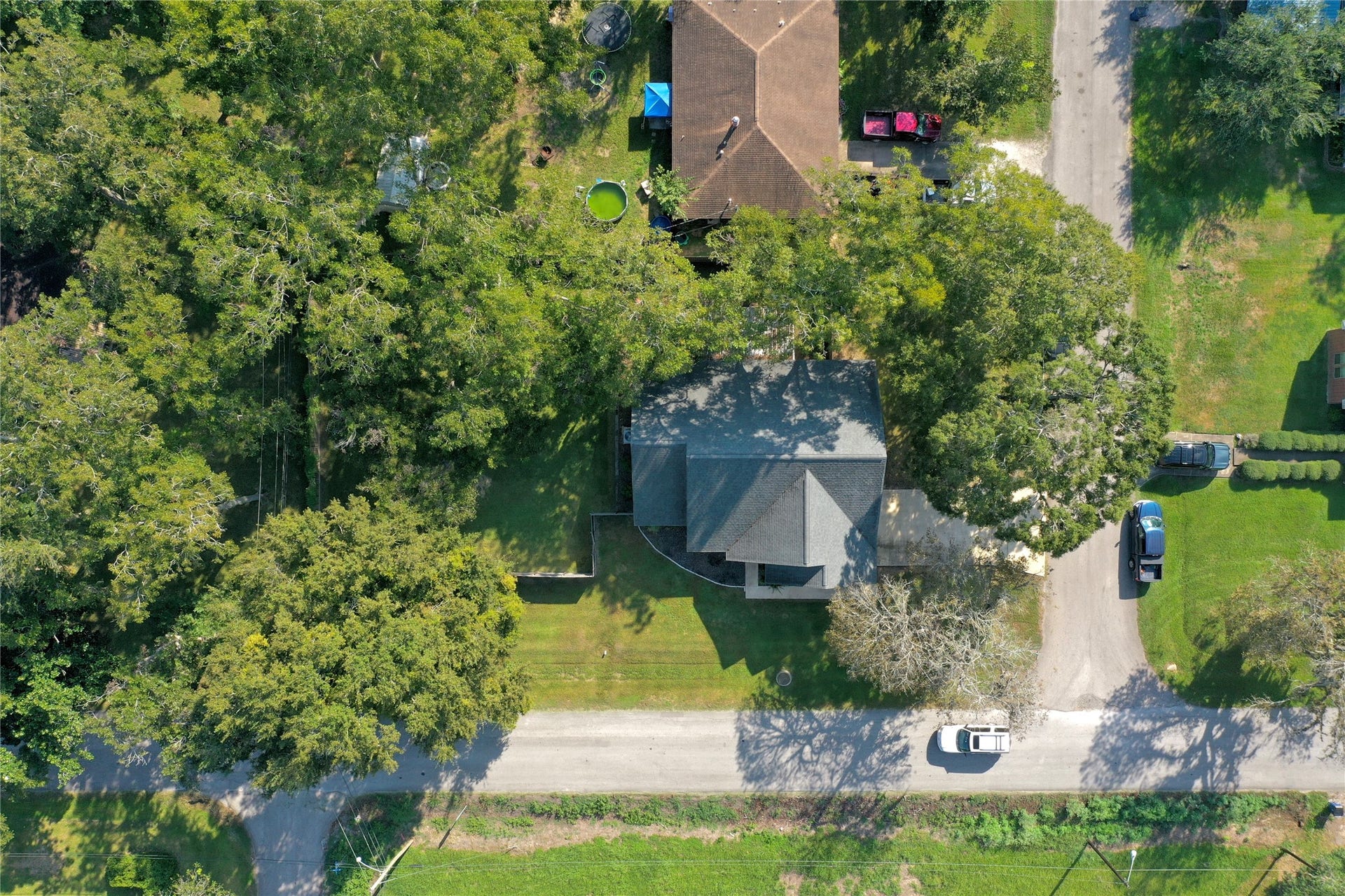 502 Tall Timber Drive, West Columbia, TX 77486