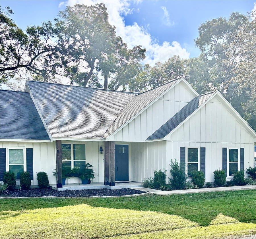 Property photo for 502 Tall Timber Drive, West Columbia, TX