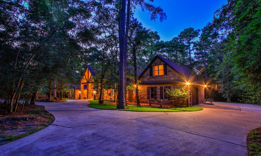 Property photo for 28913 Pleasant Forest, Magnolia, TX
