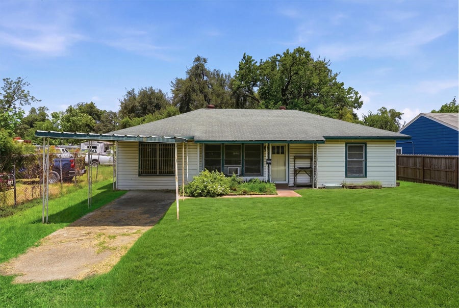 Property photo for 717 Bolling Lane, Houston, TX