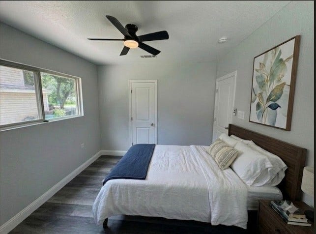 1607 W HOUSTON DRIVE, La Marque, TX 77568 1607 W HOUSTON DRIVE, La Marque, TX 77568