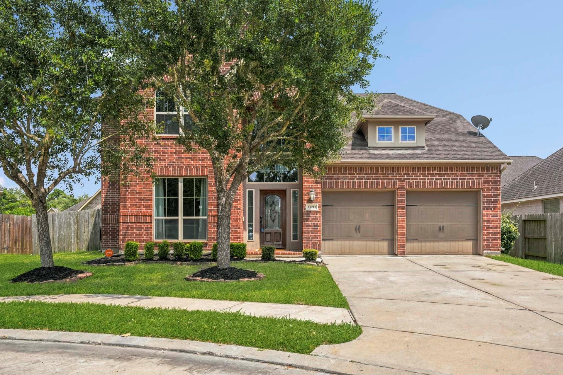 13711 Cutler Springs Court, Pearland, TX 77584 13711 Cutler Springs Court, Pearland, TX 77584