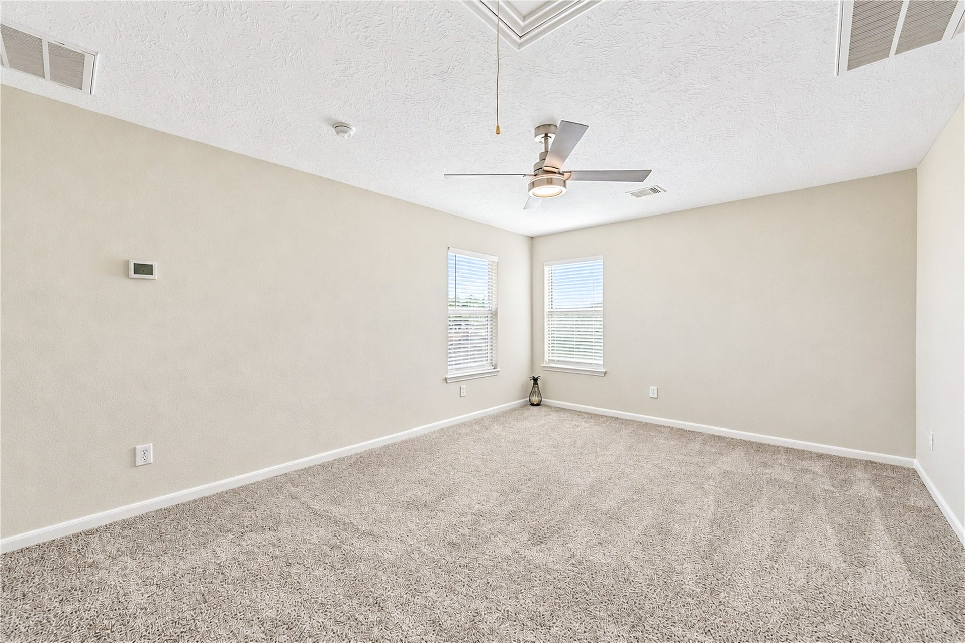 7331 Liberty Tree Lane, Houston, TX 77049 7331 Liberty Tree Lane, Houston, TX 77049