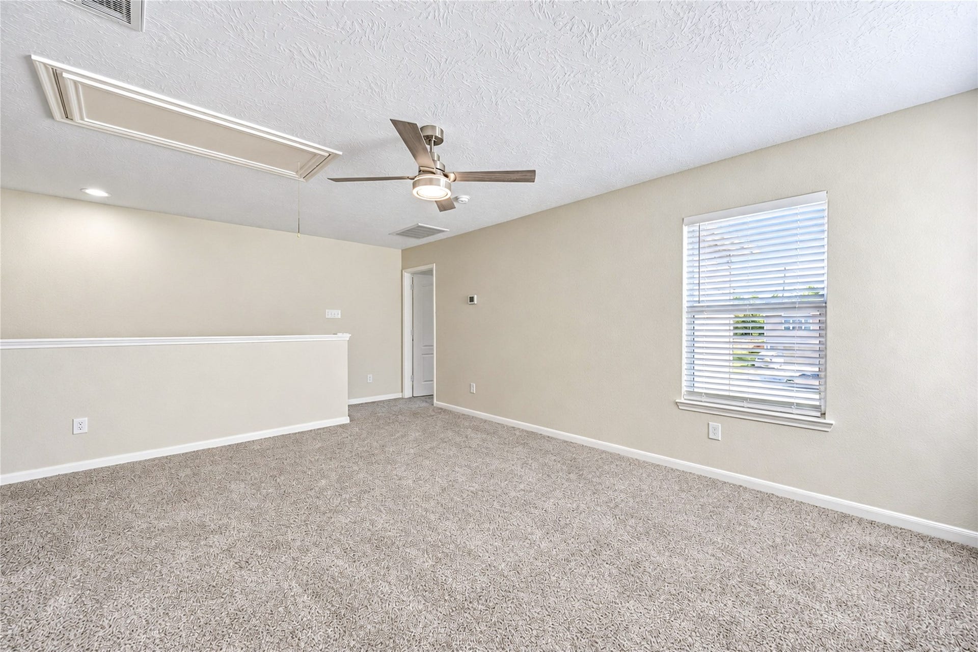 7331 Liberty Tree Lane, Houston, TX 77049 7331 Liberty Tree Lane, Houston, TX 77049