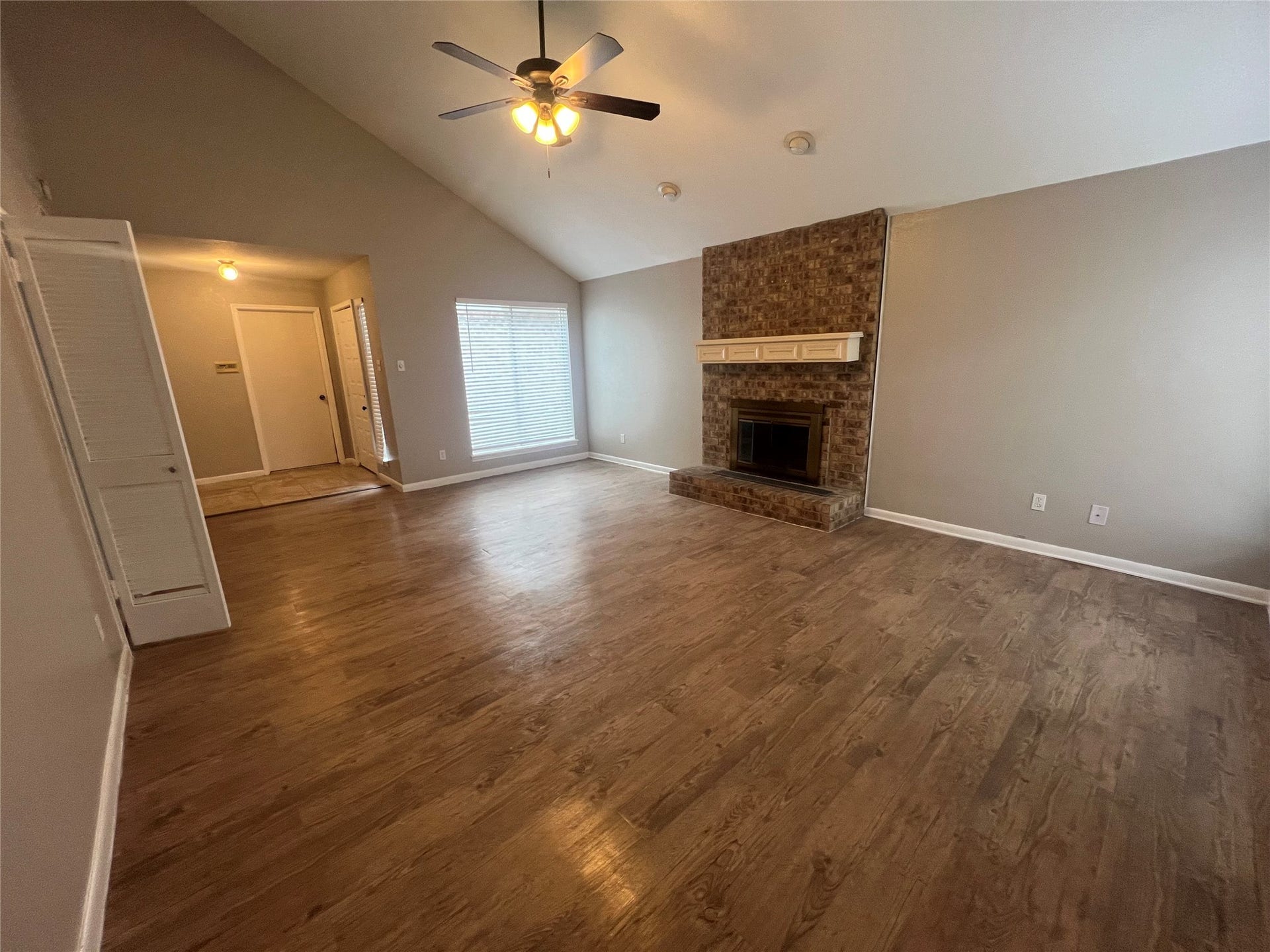 15107 Silverman Street, Houston, TX 77598 15107 Silverman Street, Houston, TX 77598