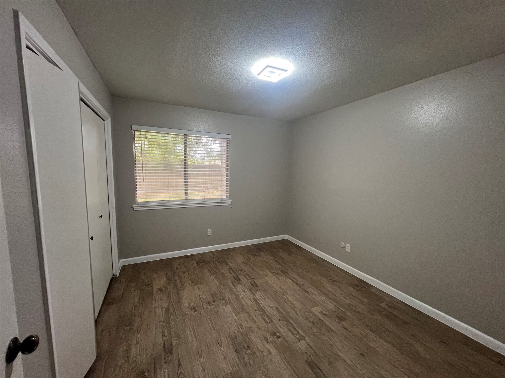 15107 Silverman Street, Houston, TX 77598 15107 Silverman Street, Houston, TX 77598