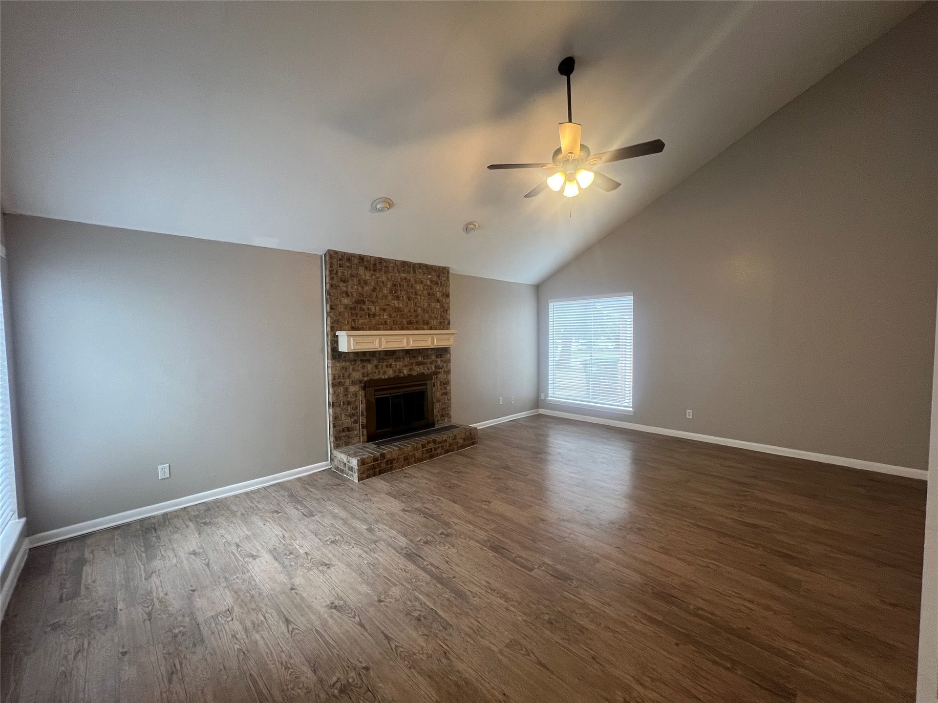 15107 Silverman Street, Houston, TX 77598 15107 Silverman Street, Houston, TX 77598