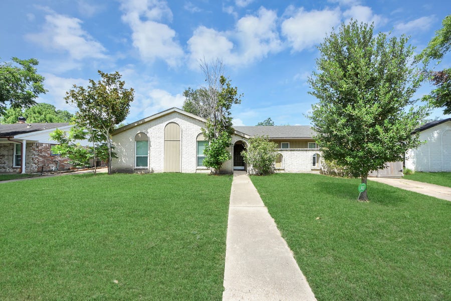 Property photo for 11019 Sageberry Drive, Houston, TX