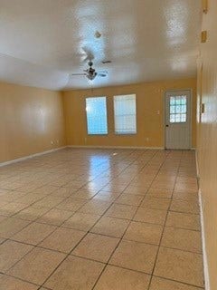 6303 Southwood Court S, Houston, TX 77035 Good Size Living Room