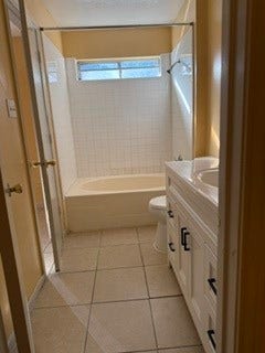6303 Southwood Court S, Houston, TX 77035 Another view of Master bathroom