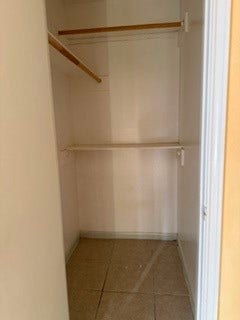6303 Southwood Court S, Houston, TX 77035 Secondary Closet