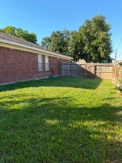 6303 Southwood Court S, Houston, TX 77035 Good size backyard