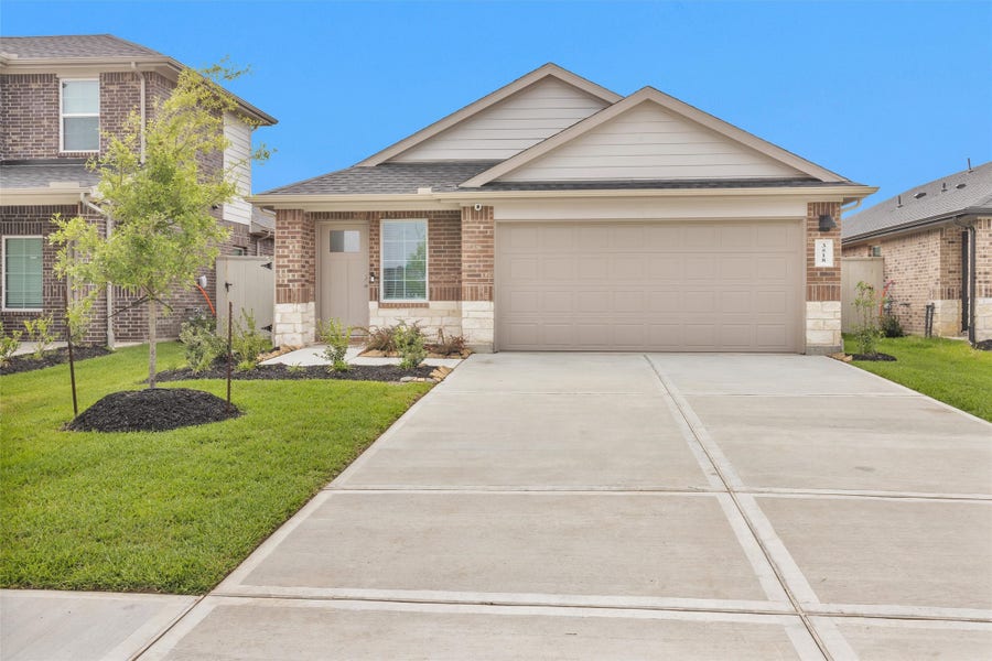 Property photo for 3518 Grassland Dr, League City, TX