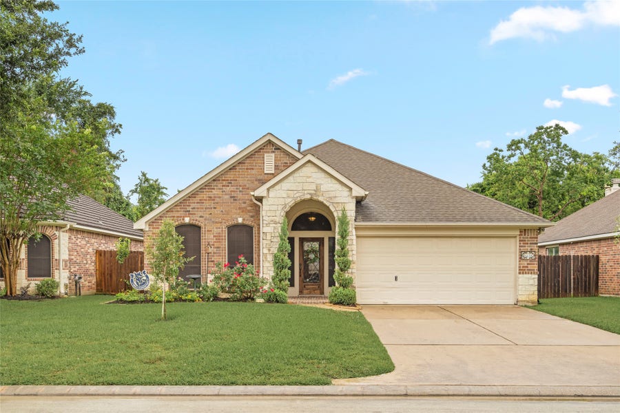 Property photo for 16631 Cypresswick Lane, Spring, TX