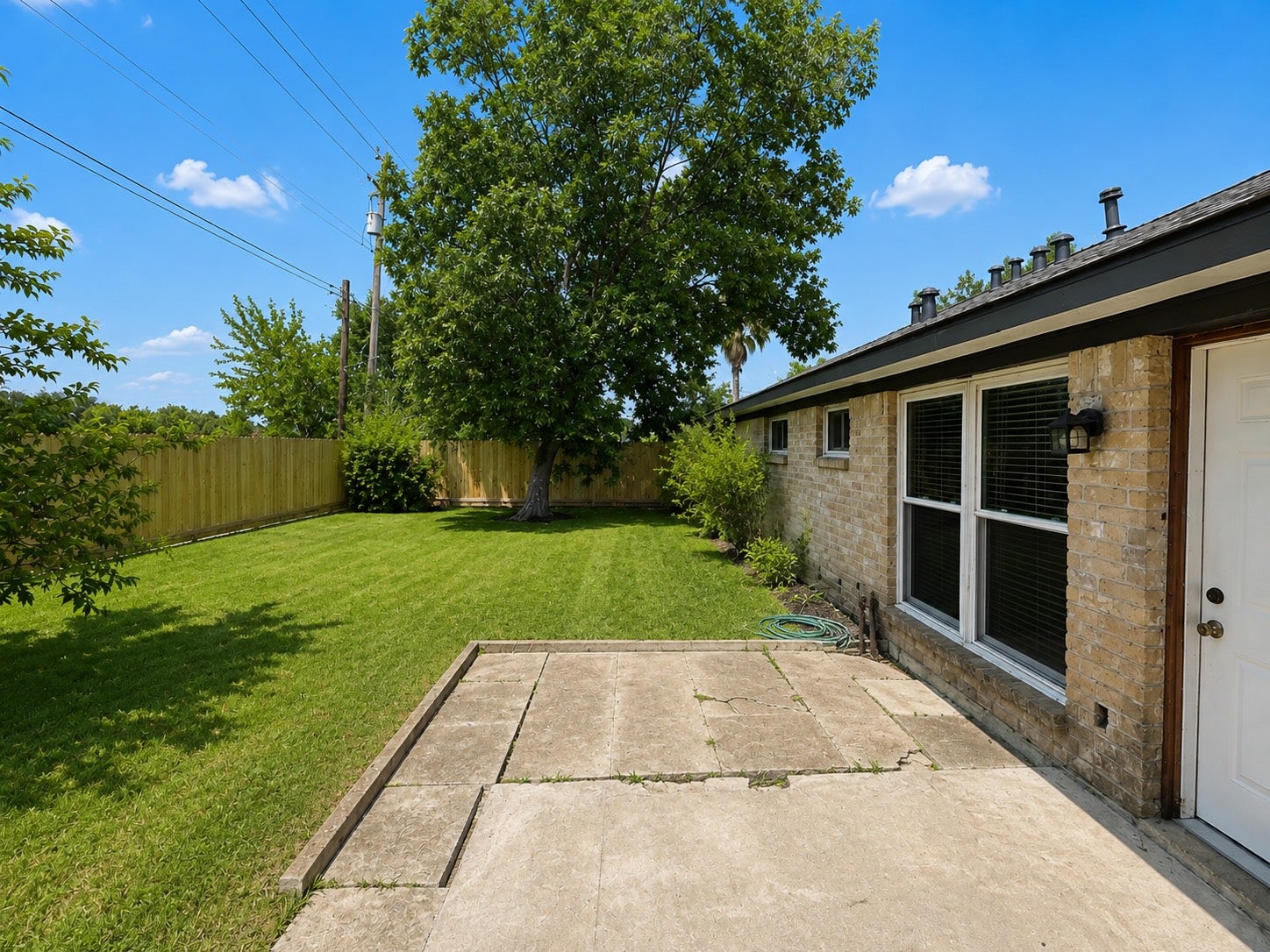 3206 Wavecrest Street, League City, TX 77573 3206 Wavecrest Street, League City, TX 77573