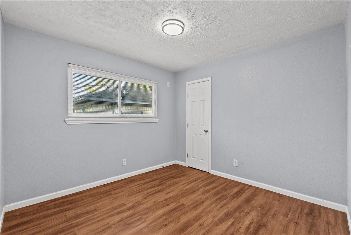 3206 Wavecrest Street, League City, TX 77573 3206 Wavecrest Street, League City, TX 77573