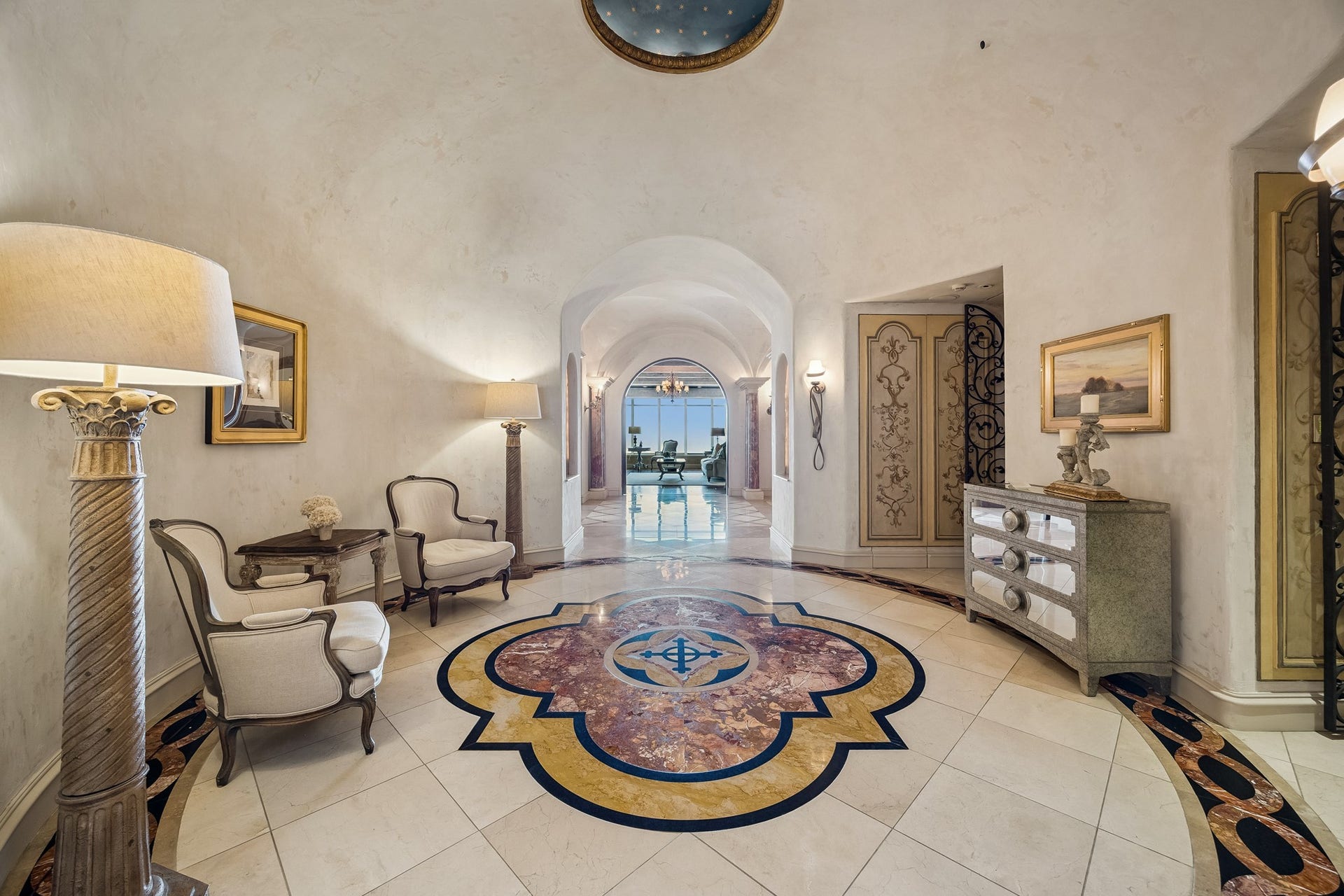 2121 Kirby Drive, #33, Houston, TX 77019 2121 Kirby Drive, #33, Houston, TX 77019