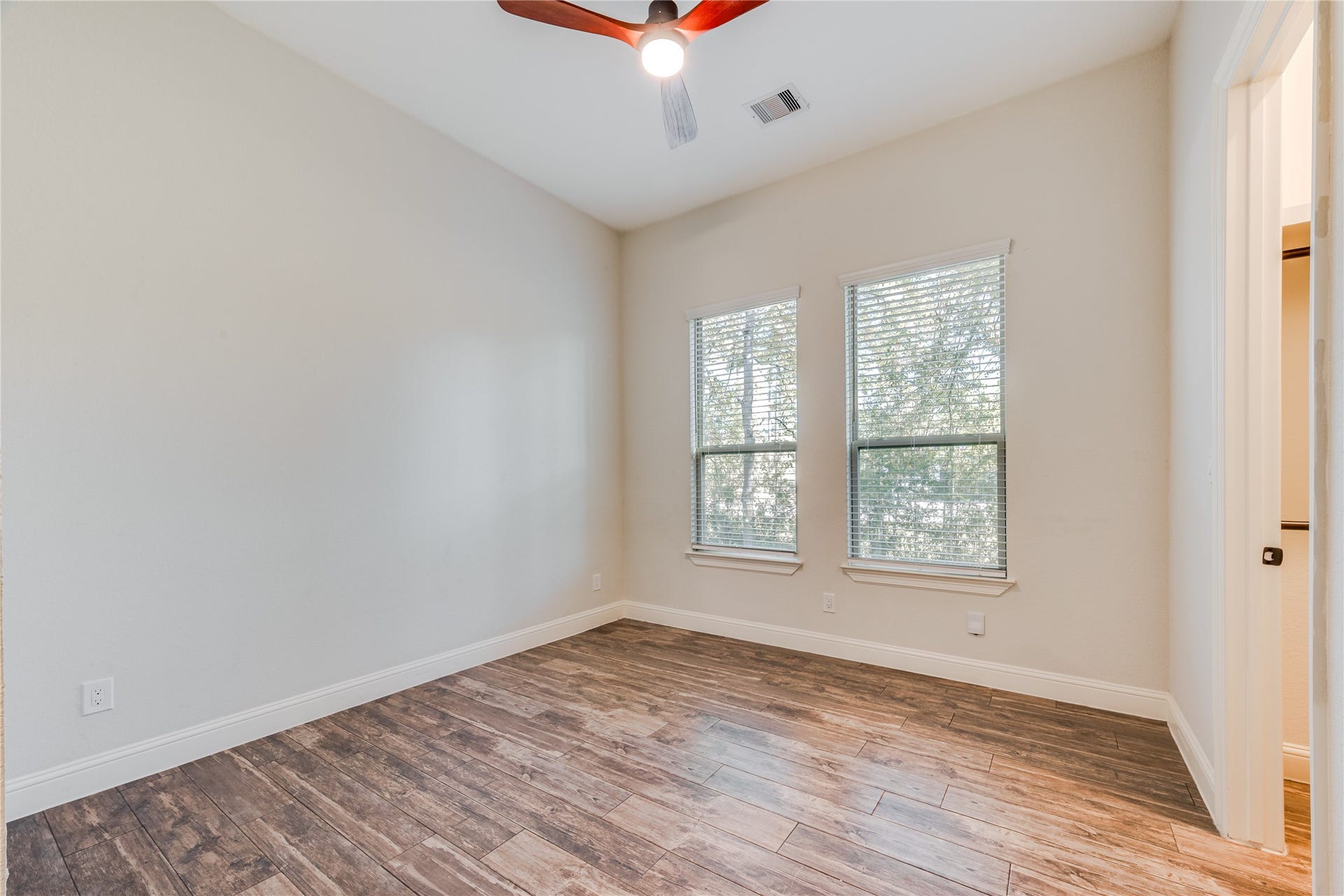 25126 Scarlett Manor Court, Tomball, TX 77375 25126 Scarlett Manor Court, Tomball, TX 77375