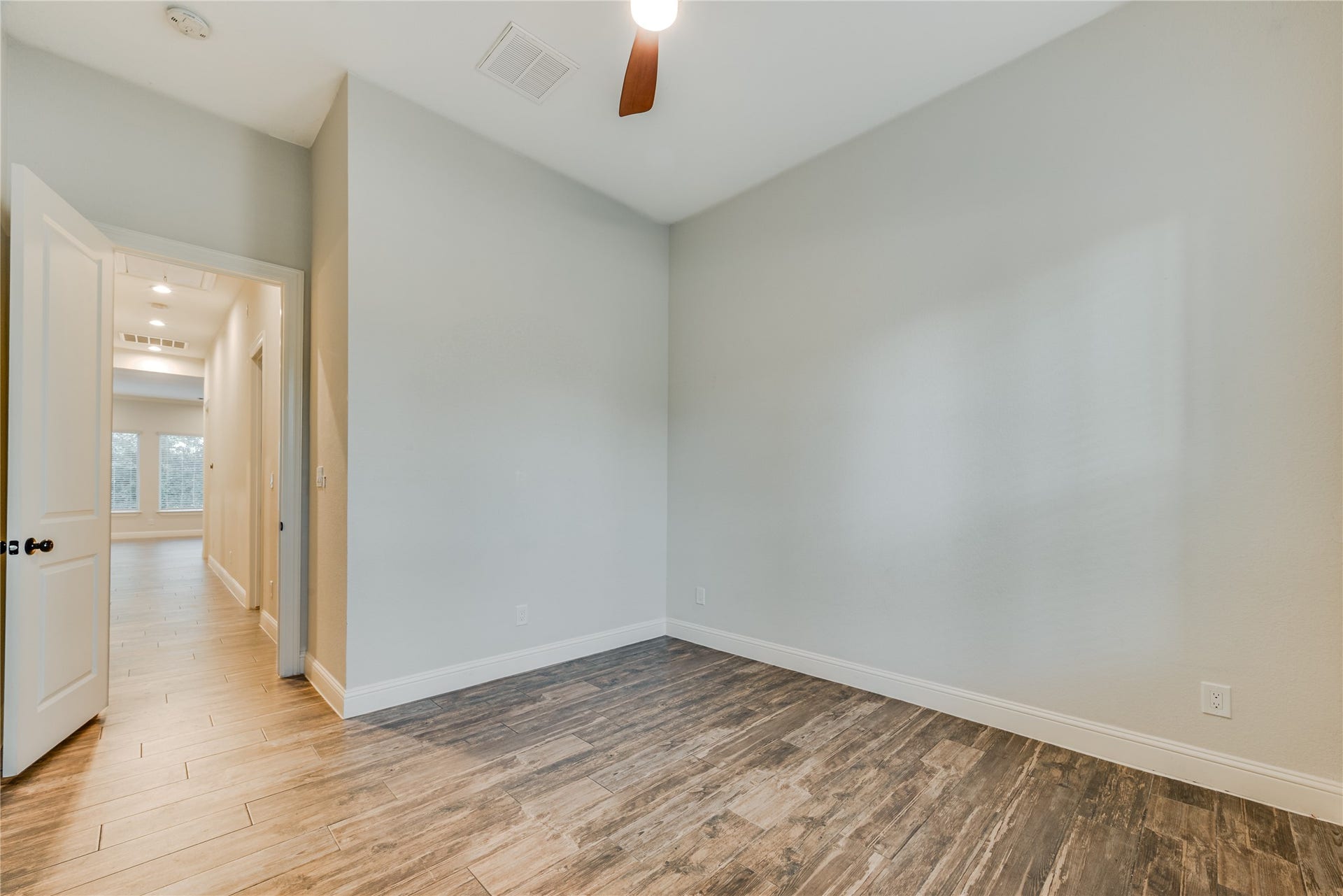 25126 Scarlett Manor Court, Tomball, TX 77375 25126 Scarlett Manor Court, Tomball, TX 77375