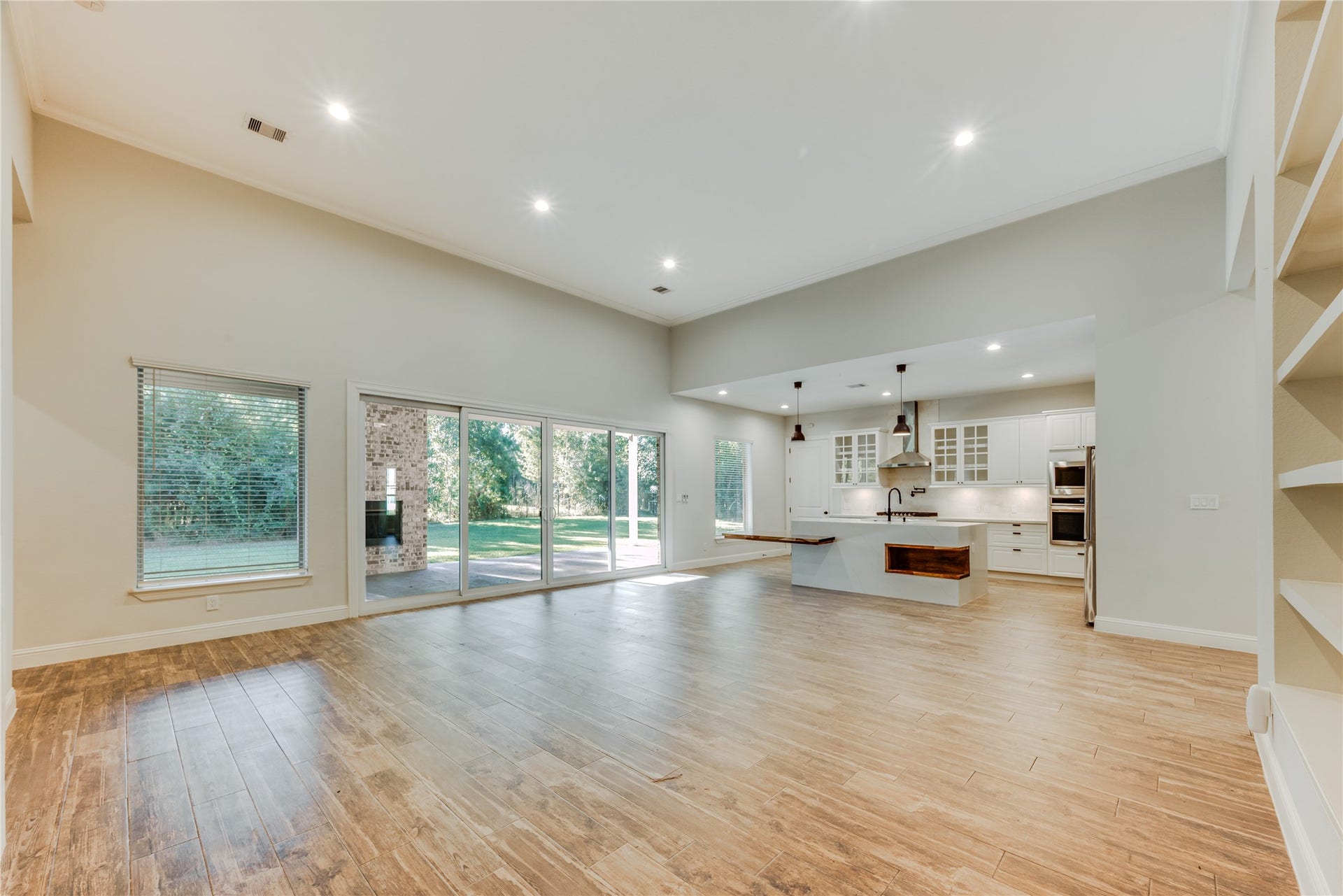 25126 Scarlett Manor Court, Tomball, TX 77375 25126 Scarlett Manor Court, Tomball, TX 77375
