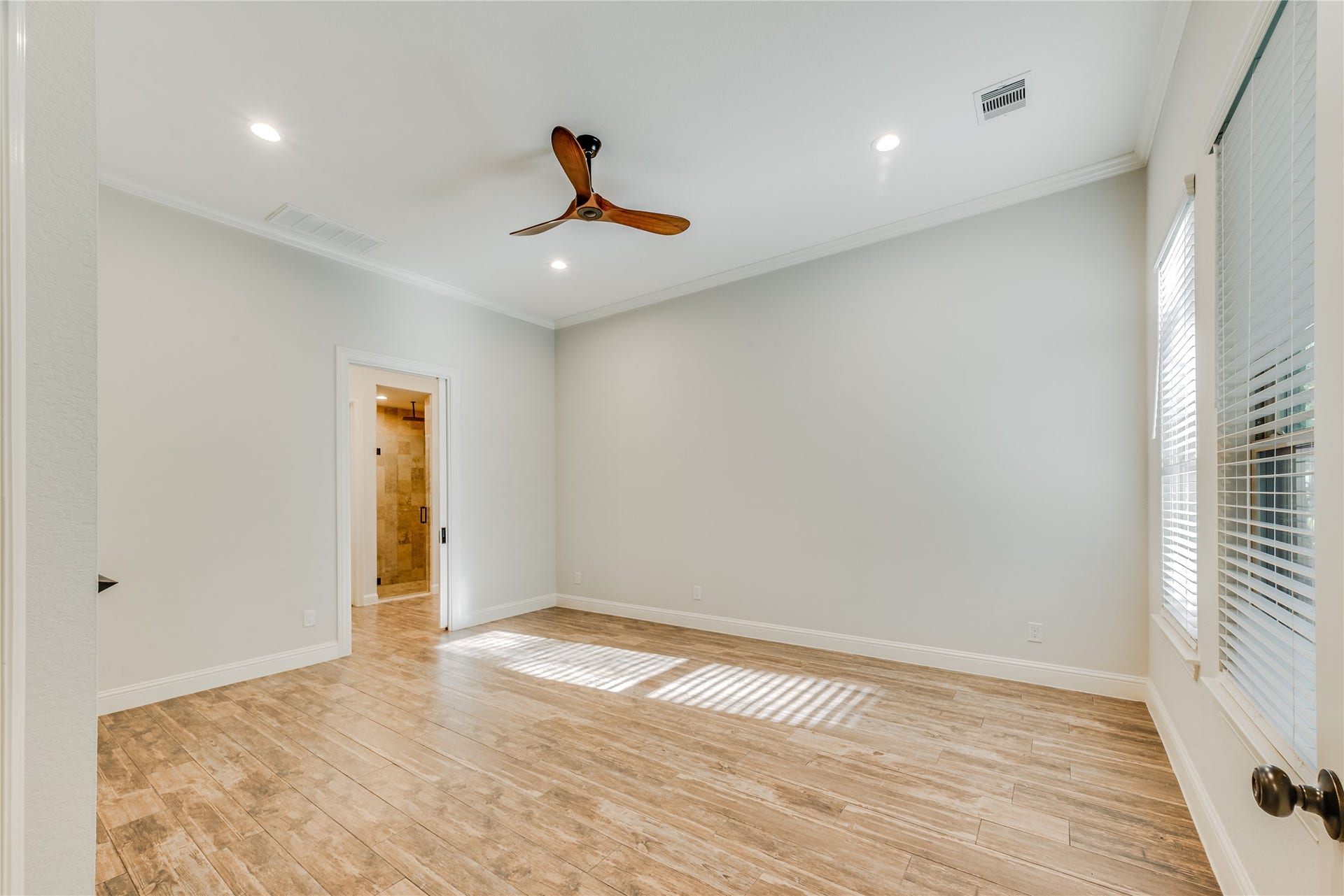 25126 Scarlett Manor Court, Tomball, TX 77375 25126 Scarlett Manor Court, Tomball, TX 77375