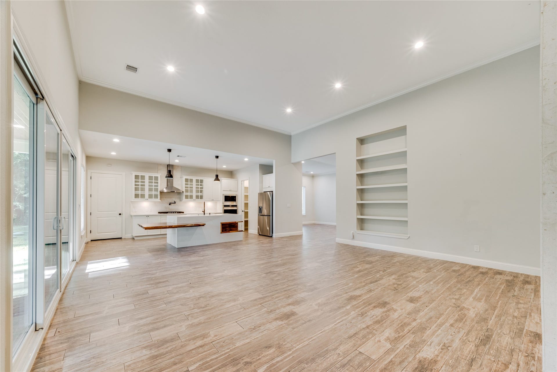 25126 Scarlett Manor Court, Tomball, TX 77375 25126 Scarlett Manor Court, Tomball, TX 77375