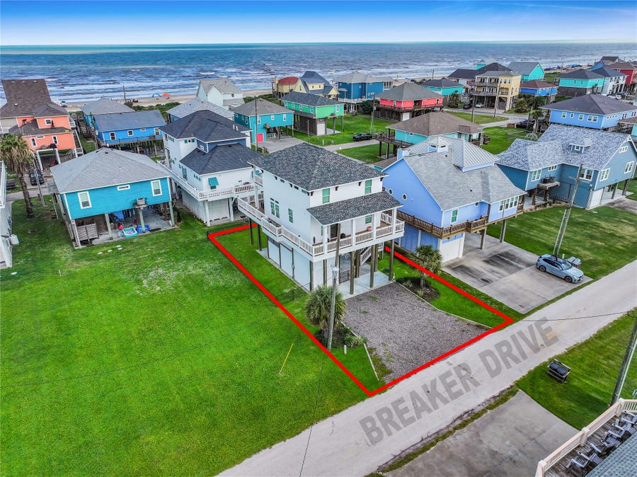 Property photo for 2630 Breaker Drive, Crystal Beach, TX