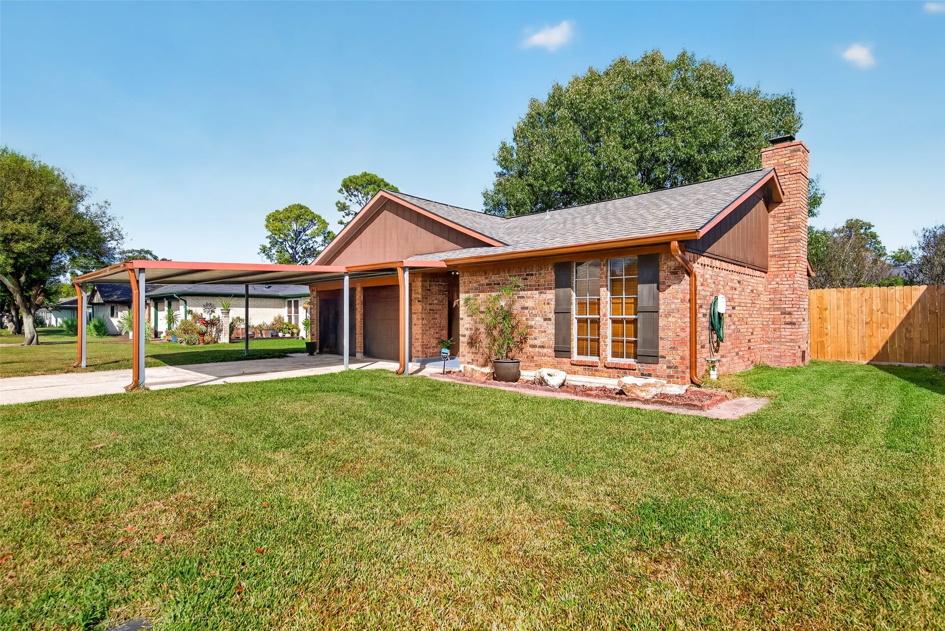 4809 Yellowstone Drive, Pasadena, TX 77505 4809 Yellowstone Drive, Pasadena, TX 77505