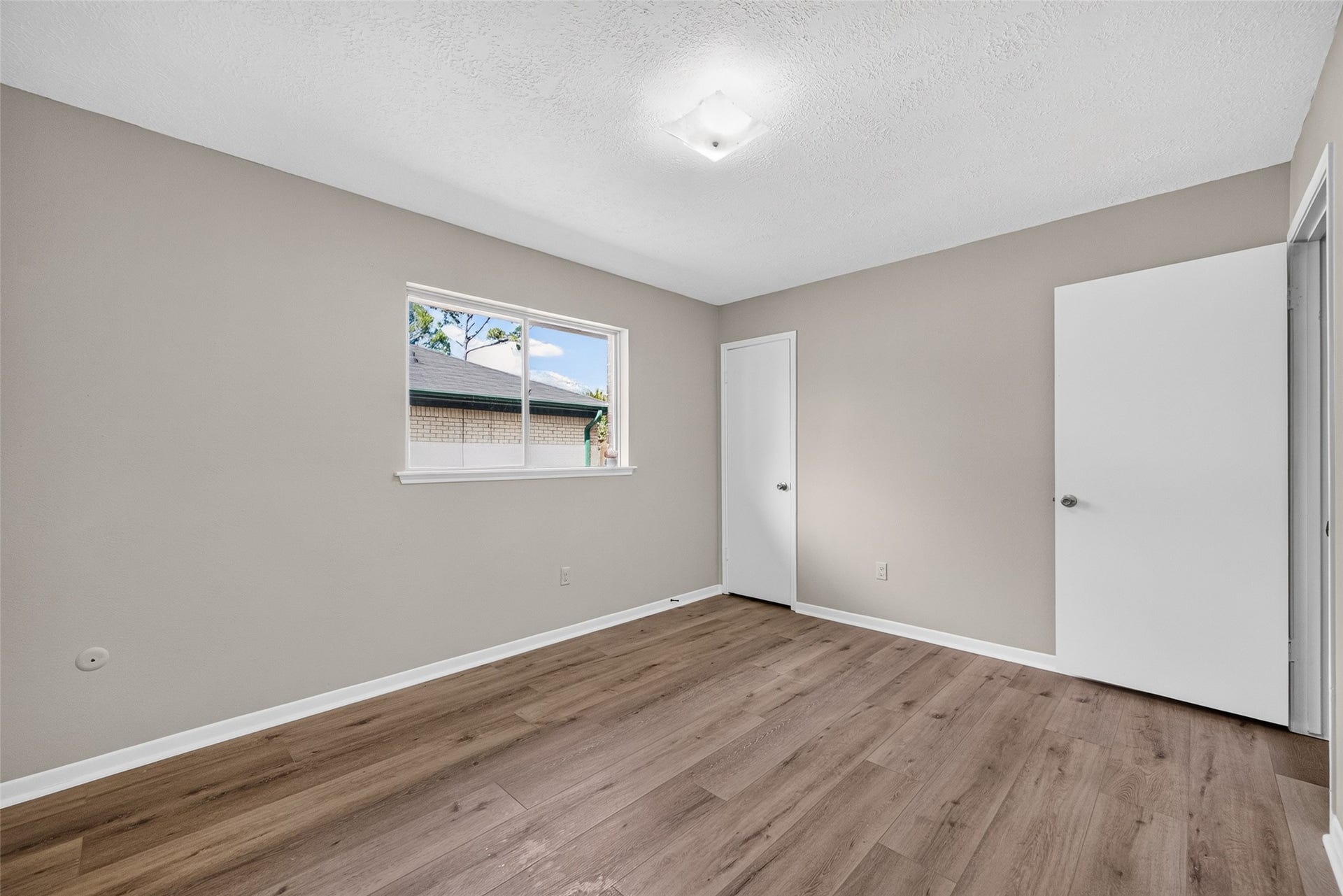 4809 Yellowstone Drive, Pasadena, TX 77505 4809 Yellowstone Drive, Pasadena, TX 77505