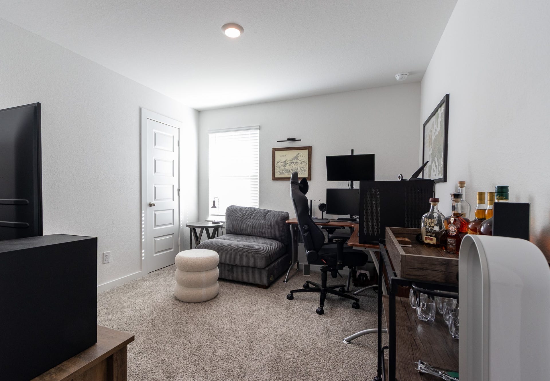 BEDROOM #3 (home office)