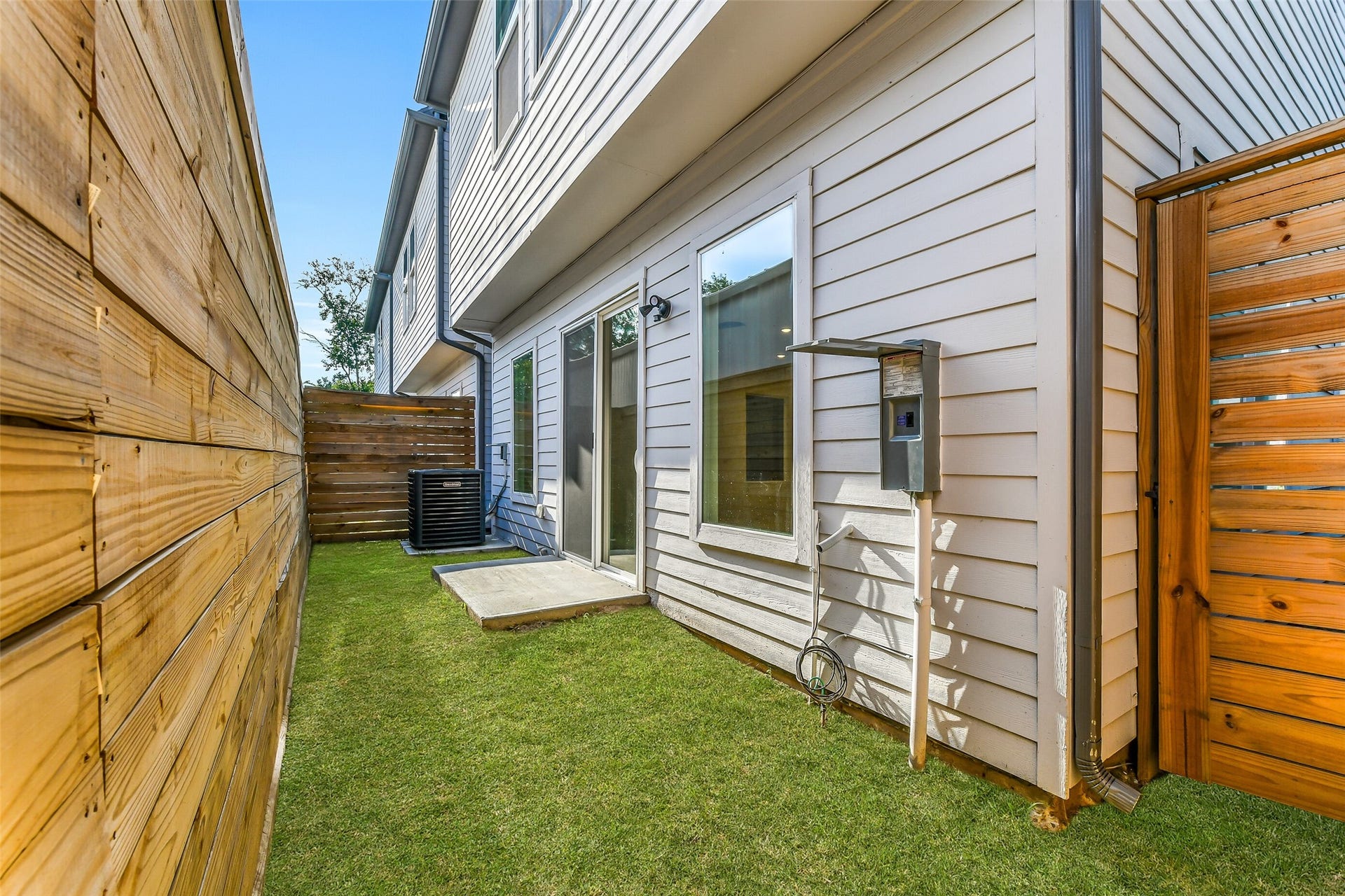 5908 Saint Augustine Street, #F, Houston, TX 77021
