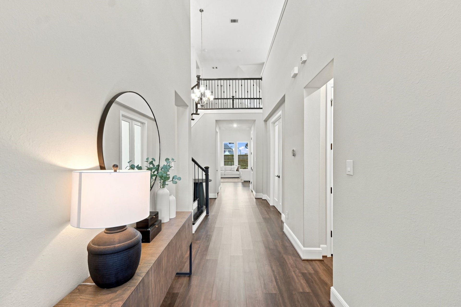 3011 Lantana Trail, Katy, TX 77493 2-story entry adds architectural impact and a definte wow factor when entering the home!
