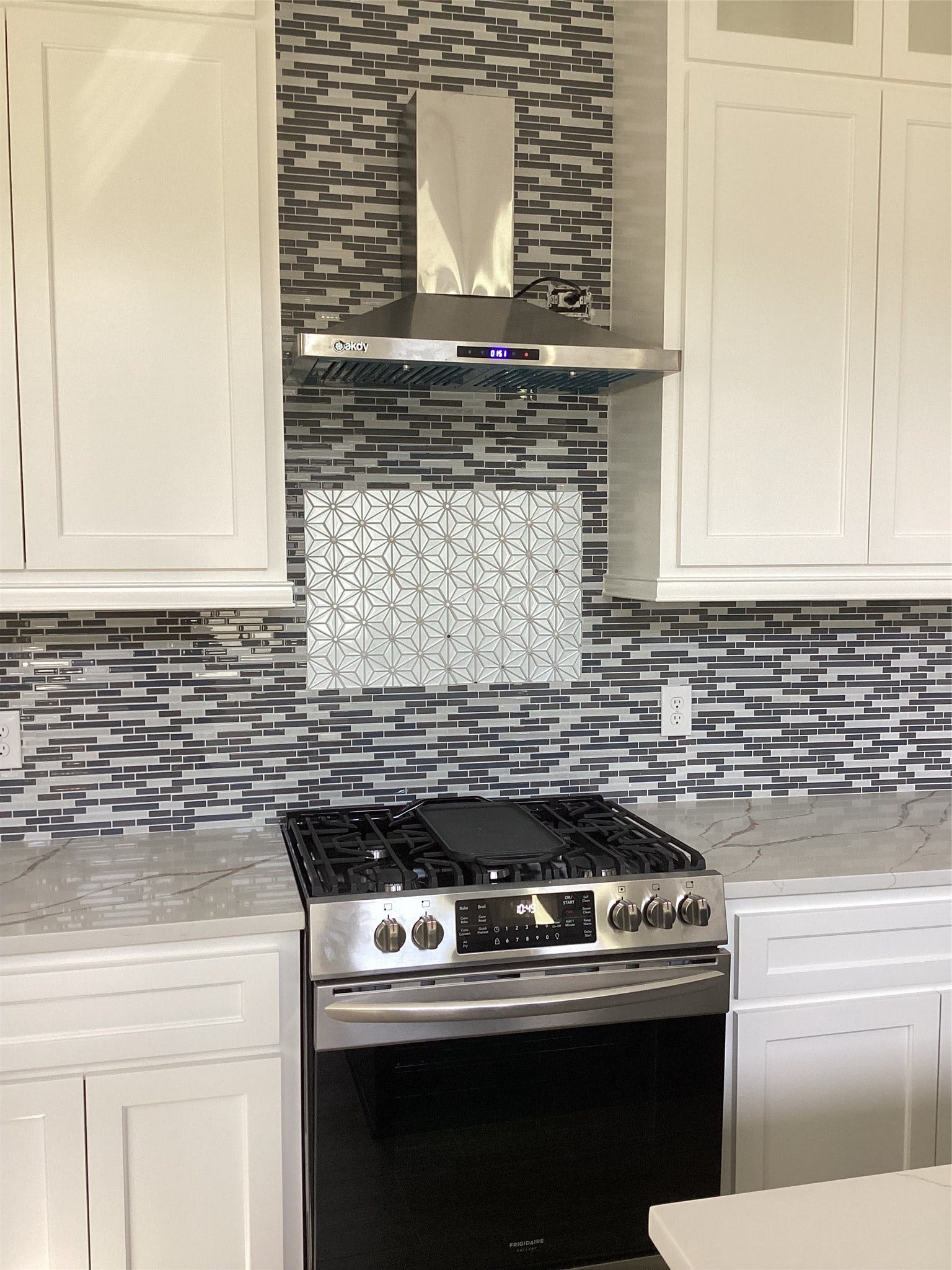 17030 Forest Trail Drive, Channelview, TX 77530 Gas stove powered by propane