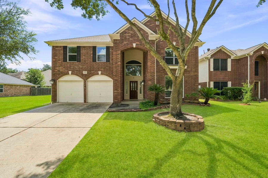 Property photo for 2123 Mossy Trails Dr, Katy, TX