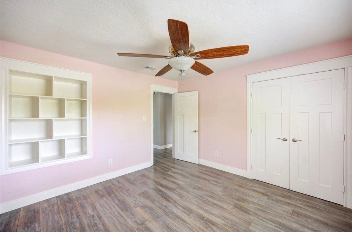 303 Old Bayou Drive, Dickinson, TX 77539 303 Old Bayou Drive, Dickinson, TX 77539